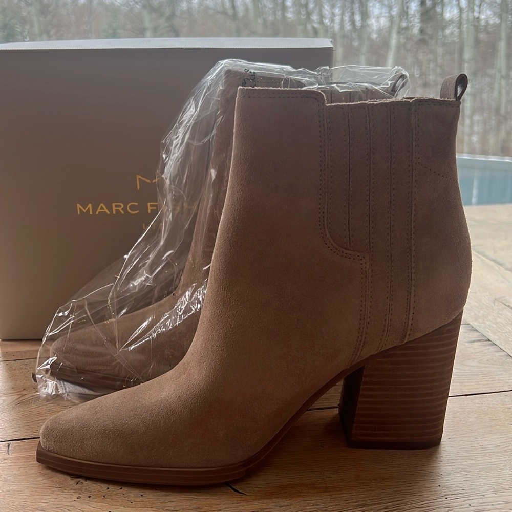 New in box Marc Fisher booties